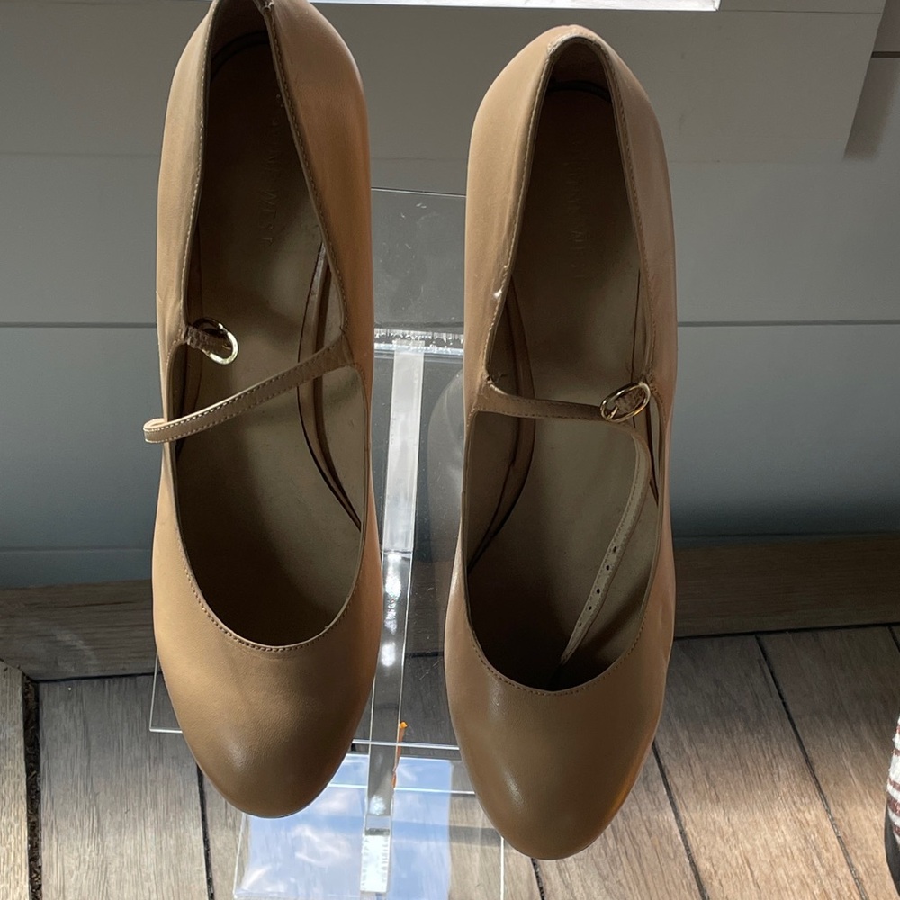 Nine West Tan Mary Jane Heels